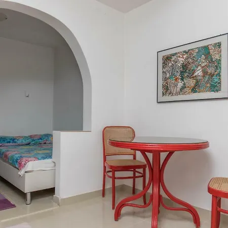 Nika Appartement Selce
